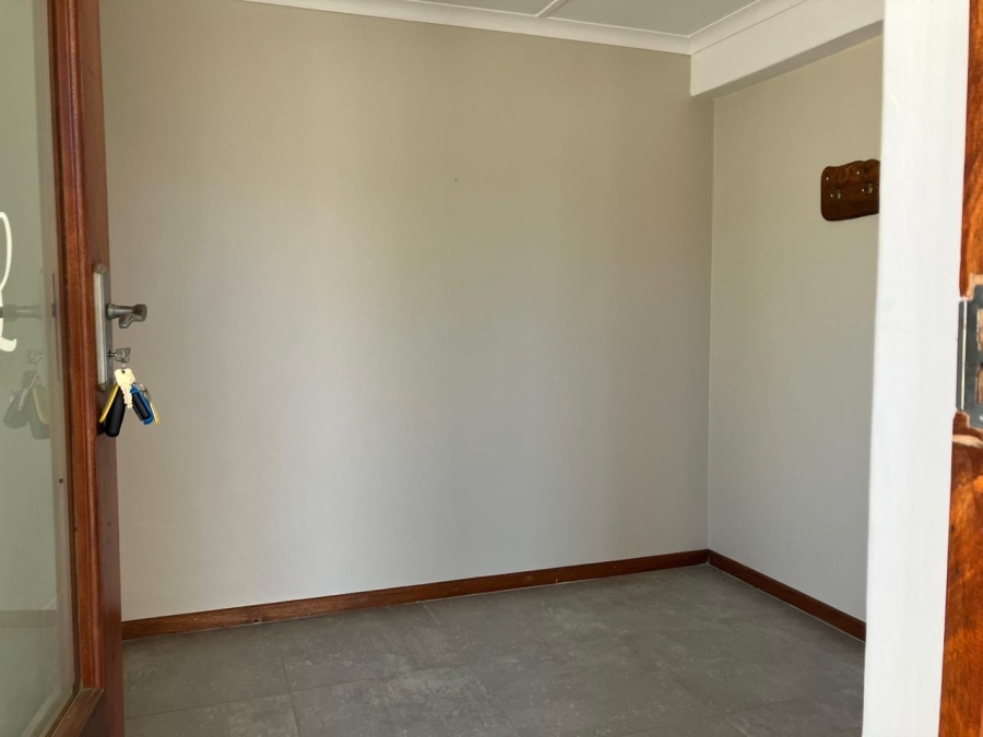 2 Bedroom Property for Sale in Beacon Bay Eastern Cape